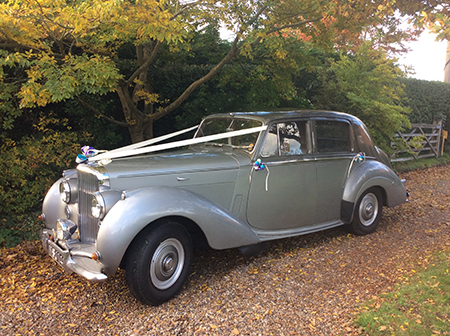 R Type Bently Saloon 
